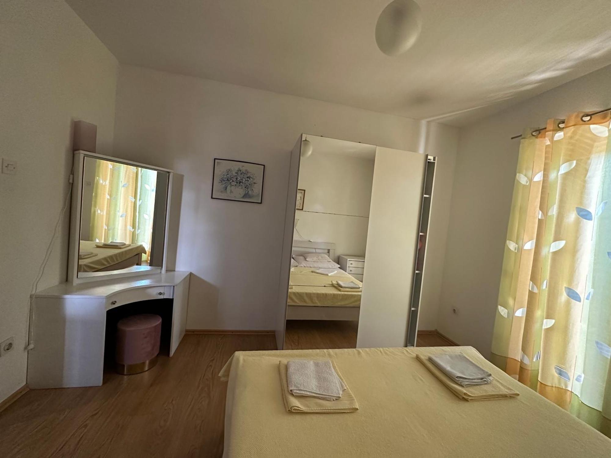 Apartmani Ira Crikvenica Extérieur photo